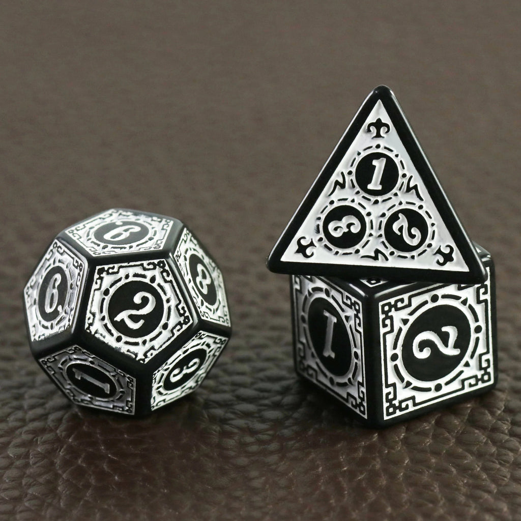 Gothic 7-Piece D&D Dice Set